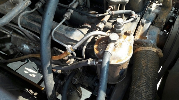 รถเทเลอร์หัวยาว  ยี่ห้ออีซซุ  มีสะพานขึ้น  ขนาด 125 แรงม้า