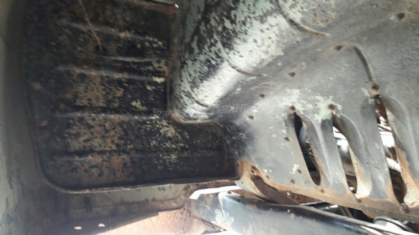 รถเทเลอร์หัวยาว  ยี่ห้ออีซซุ  มีสะพานขึ้น  ขนาด 125 แรงม้า