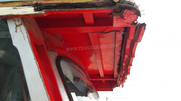 รถเทเลอร์หัวยาว  ยี่ห้ออีซซุ  มีสะพานขึ้น  ขนาด 125 แรงม้า