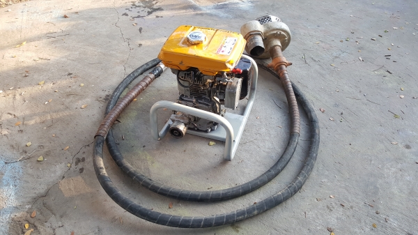 ปั้ม น้ำ 3 นิ้ว พร้อมใช้ ราคา 7800 บาท ปั้ม น้ำ 3 นิ้ว พร้อมใช้ ราคา 7800 บาท