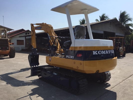 รถขุด KOMATSU PC20-6 มือสองนำเข้าญี่ปุ่น รถขุด KOMATSU PC20-6 มือสองนำเข้าญี่ปุ่น