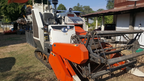 ด่วน!!Kubota dc60plus+ปี55+พร้อมพ่วงลาก ด่วน!!Kubota dc60plus+ปี55+พร้อมพ่วงลาก