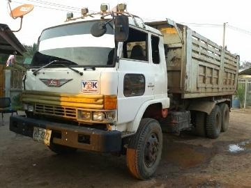 HINO F17 สิบล้อ 2 เพลา 195 แรง  เบรคทีฟฟี่  เครื่อง ไอ้หลง  พร้อมใช้งาน