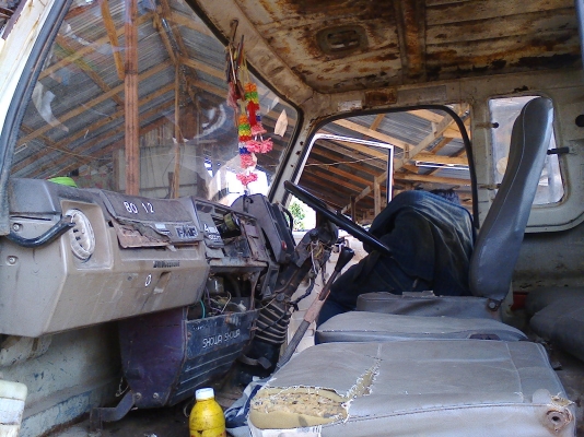 ISUZU JCM หัวลาก 165 แรง ขึ้น 200ได้ครับ ทะเบียนขาด 51