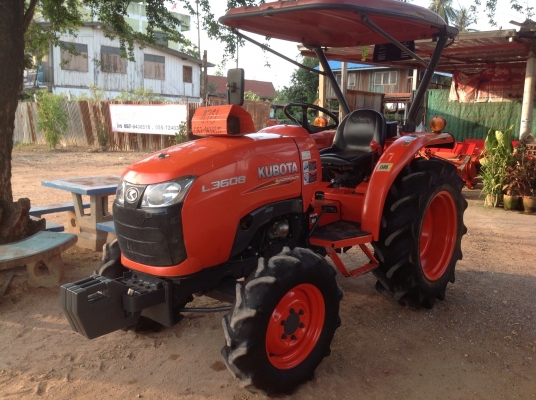 ปัญญาแทรคเตอร์มาแล้ว...จัดมาตามคำขอ ใบมีดคานบน  คูโบต้า L3608 พร้อมโรตาลี่ ตราช้าง ตามสภาพครับ...ขอบคุณพี่ ประกอบ ลูกค้าที่เมือง มะขาม หล่มสัก