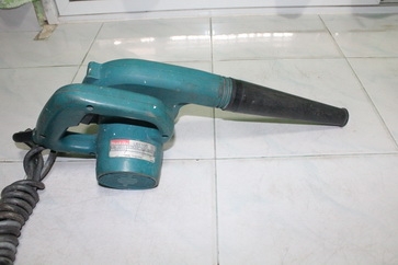 เครื่องเป่าลม makita รุ่น ub1100 ขนาด 600w พร้อมใช้งานครับ