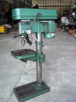 ขายถูก แท่นเจาะเหล็ก สภาพดี พร้อมใช้งาน 4300
