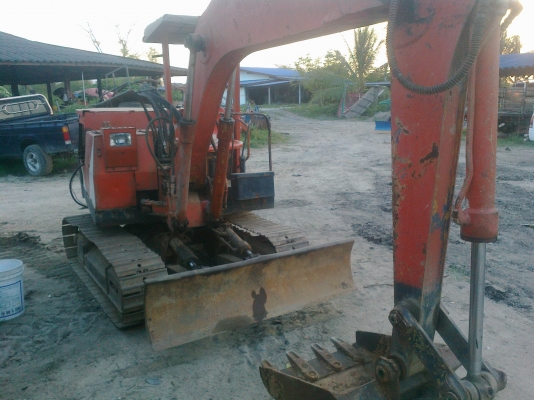 ขายแบคโฮIHI  PC35 ราคาถูกใช้งานได้