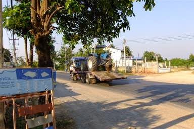 ส่งด่วนที่สุด  กลางอากาศ ปายไปยังพิษณุโลก ตื่นมาเจอรถแน่นอน