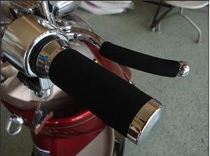 ขาย ปลอกแฮนด์ DUGOUT สินค้าใหม่