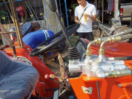 ขายด่วนรถไถ Kubota L2002DT (ขายไป จ.อำนาจเจริญครับ)