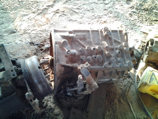 ขายเกียร์   สโลอินเตอร์  ขากดชุดครัช