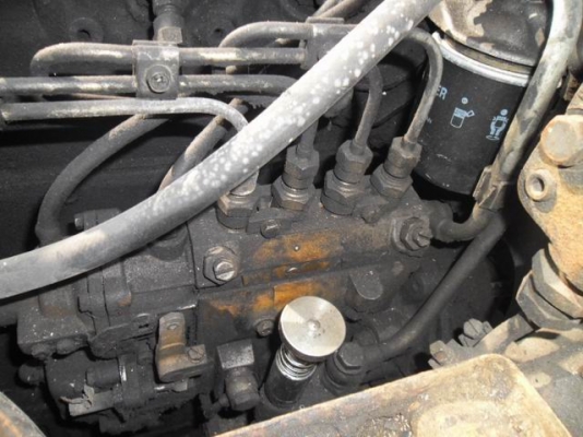 ขาย KOMATSU FD25-7 เครื่องดีเซล C240 เสาสูง 4 เมตร ของนอก