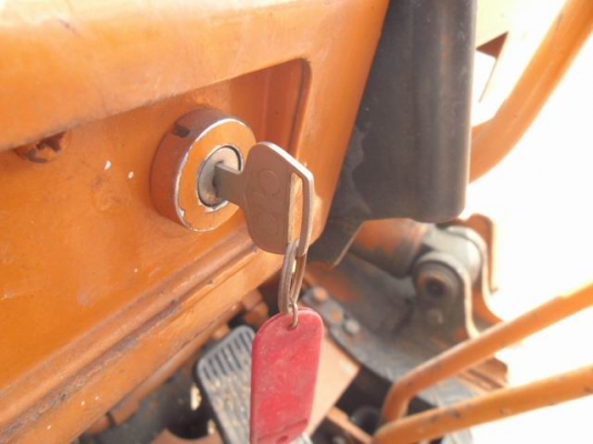 ขาย KOMATSU FD25-7 เครื่องดีเซล C240 เสาสูง 4 เมตร ของนอก