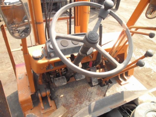 ขาย KOMATSU FD25-7 เครื่องดีเซล C240 เสาสูง 4 เมตร ของนอก