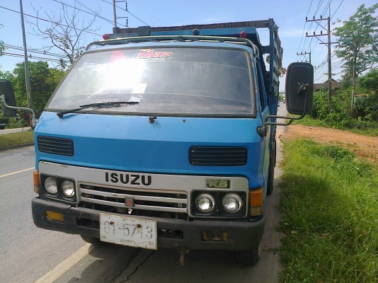 6ล้อดั้มอีซูซุ KS(เทียบNKR)วางเครื่อง4BD1แรงจัด เฟืองท้ายใหญ่