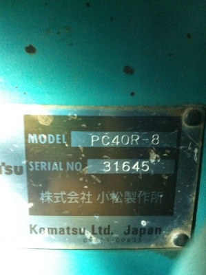 PC40R-8 KOMATSU