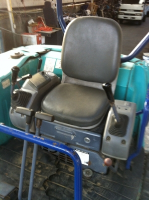 PC40R-8 KOMATSU