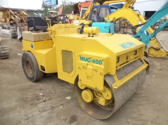 ขาย รถบด 4 ตัน เอวอ่อน เครื่อง ISUZU นำเข้า ยังไม่ได้ใช้ในไทย