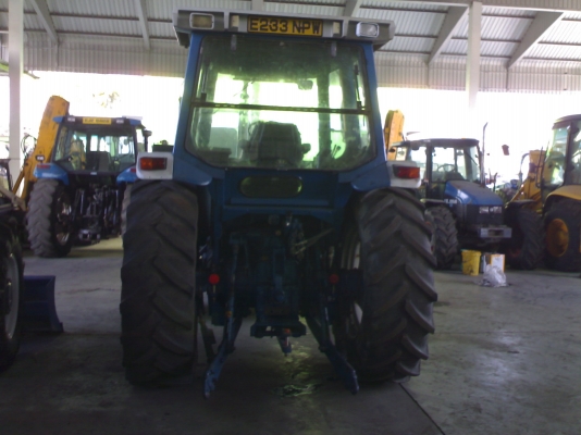 ขาย FORD 6610 4 WD ไอดีโต หัวฉีดต่ำ ปั้ม DPS