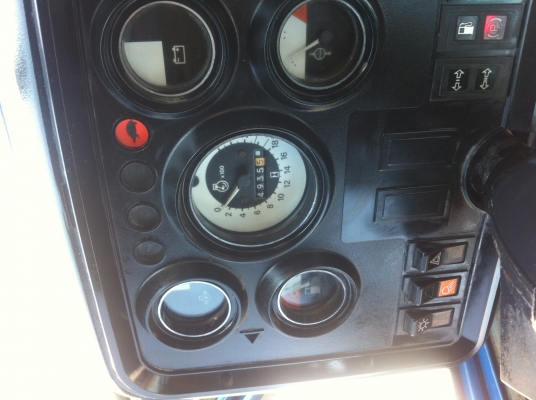 ขาย FORD 6610 4 WD ไอดีโต หัวฉีดต่ำ ปั้ม DPS