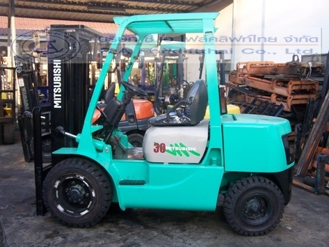 ขาย รถโฟล์คลิฟท์ MITSUBISHI รุ่น FD30