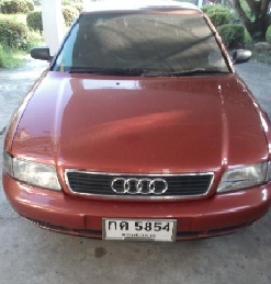 ต้องการขาย ด่วน Audi A4
