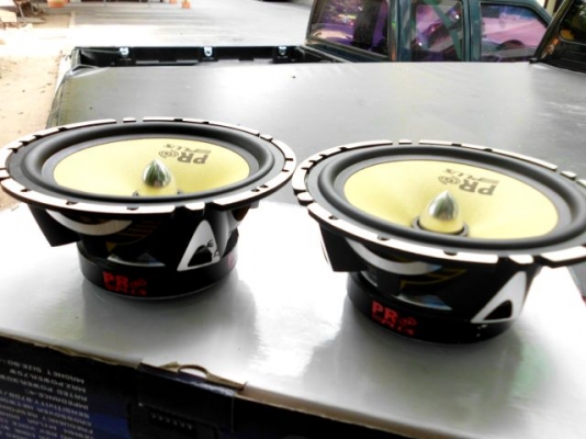 ขายดอกลำโพงเสียงกลางโปรพลัส6"เหล็กหล่อ600wหนักๆแรงๆสบายอัดได้ ของใหม่ซื้อมายังไม่ได้ใช้ขายขาดทุนครับซื้อมาคู่ละ1360ขาย1000เดียวด่วน ขายดอกลำโพงเสียงกลางโปรพลัส6"เหล็กหล่อ600wหนักๆแรงๆสบายอัดได้ ของใหม่ซื้อมายังไม่ได้ใช้ขายขาดทุนครับซื้อมาคู่ละ1360ขาย1000เดียวด่วน