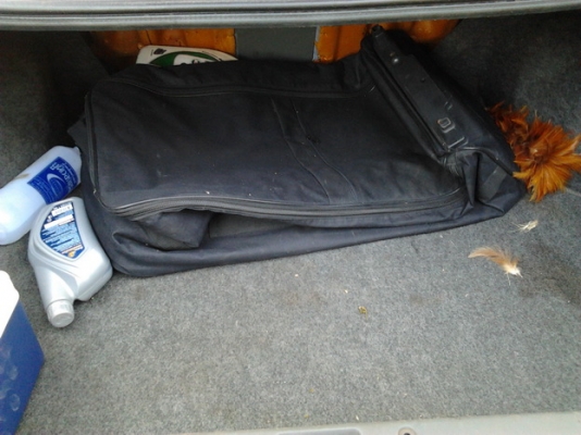 ***ขายแล้วครับขอบคุณ Truck2hand ขาย **ดาวน์เปลี่ยนสัญญา รถเก๋งE-CAR ปี38/95 เครื่องเดิม1.5 หน้า-หัลงเดิม ไม่เคยชน สีดี ภายในสวย แอร์ พาวเวอร์ กระจกไฟฟ้า แม็กขอบ15 ยางดี4เส้น พร้อมใช้ งาน ราคาต่อรองเงินดาวน์ครับ