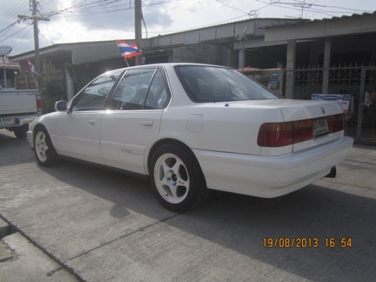 Accord ตาเพชร ปี92 สีขาวๆ H22A M/Tเต็ด LPG ของซิ่งเยอะ สภาพสวย พร้อมใช้งานครับ