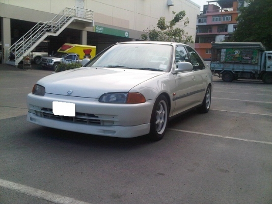 Civic EG 4ประตู ท๊อป ปี93 สีขาว D15B V-TEC M/T+LPG แต่งFerio สภาพพองามครับ