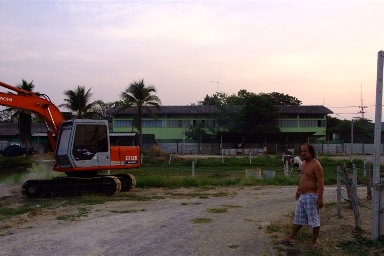 ขาย Hitachi 100 - 1 เอกสาน อินวอย์ รถพร้อมทำงาน  รถใช้ในฟามร์