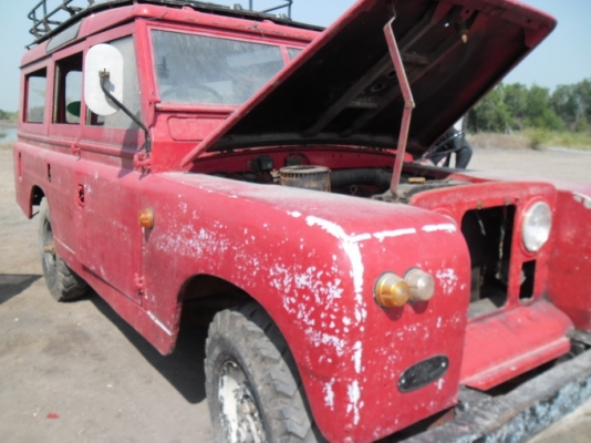 ขาย Land Rover s 2 สวยๆ ไม่ผุ เครื่องเป็น isuzu ขับ2 แจ้งลงเล่มแล้ว จอดนาน ทะเบียนพร้อมโอน 0819884773