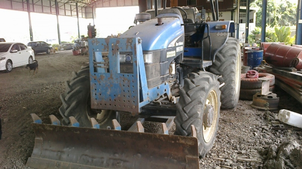 New Holland TS90 New Holland TS90