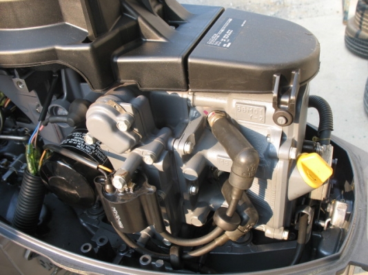 เรือ อลูมิเนียม ลากง่าย ลงง่าย ทนทาน เครื่อง 15 V-max......พร้อมส่ง