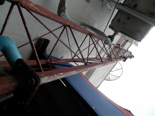 ขายทาว์เวอร์ ติดตั้งสายอากาศ 1800บาท