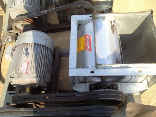 ขาย Blower สภาพใหม่ สวยมากๆ ให้งานได้ทุกตัว ราคาไม่แพง....