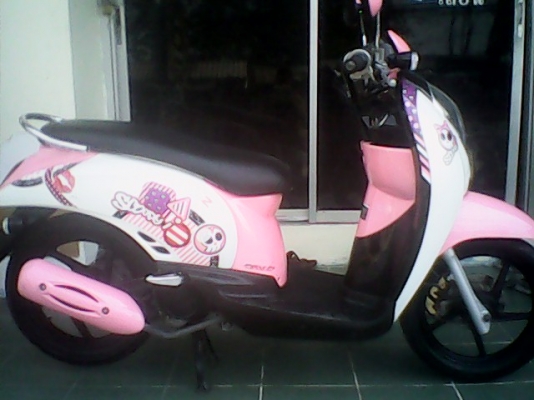 รถ 10 เดือน Scoopy- i (ล้อแม็กซ์) ปี 2555 สวยขายถูกประหยัดสตางค์