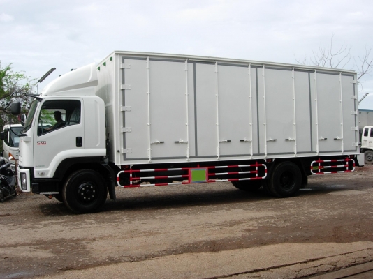 จำหน่ายรถบรรทุก ทุกรุ่นครับ