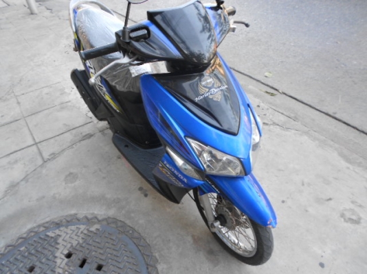 Honda-Click 110cc ราคาถูกๆครับ ชุดสีสวยๆ เข้ามาดูก่อนครั