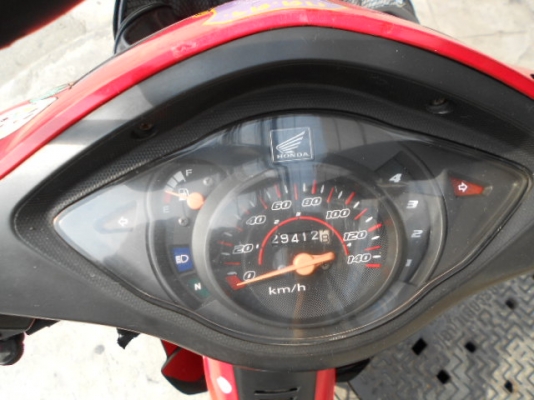 Honda-Wave 100s เครื่องดีครับ สภาพเนียน เข้ามาดูก่อนได้ครับHonda-Wave 100s เครื่องดีครับ สภาพเนียน เข้ามาดูก่อนได้ครับ