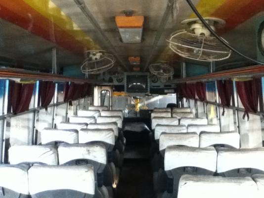 ขายบัสHINO 6Cturbo ช่วงล่างHINOเบรคเเห้ง 40 ที่นั่ง ยาว 11 เมตร