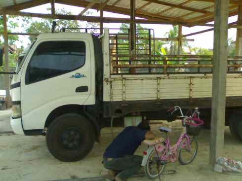 HINO DUTRO ปี48ขายดาวน์ 345000 เปลี่ยนสัญญางวดเหลือ 300000