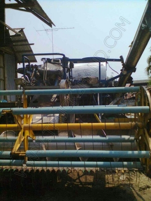 รถเกี่ยวข้าว รุ่น ซุปเปอร์ไวไฟ