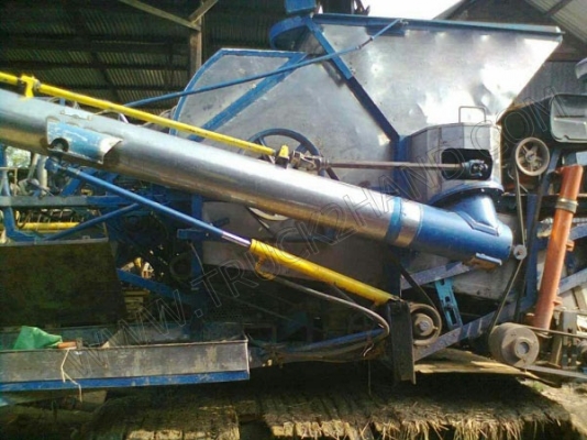 รถเกี่ยวข้าว รุ่น ซุปเปอร์ไวไฟ