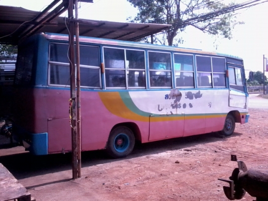 ขายรถบัส8เมตร30 ที่นั้งHINOทั้งชุด KM350 สภาพรถใช้งานได้เลย ราคาไม่แพง