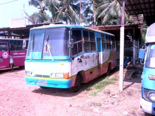 ขายรถบัส8เมตร30 ที่นั้งHINOทั้งชุด KM350 สภาพรถใช้งานได้เลย ราคาไม่แพง