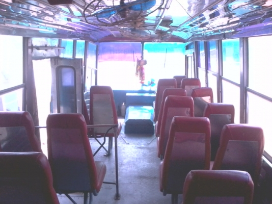 ขายรถบัส8เมตร30 ที่นั้งHINOทั้งชุด KM350 สภาพรถใช้งานได้เลย ราคาไม่แพง