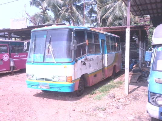 ขายรถบัส8เมตร30 ที่นั้งHINOทั้งชุด KM350 สภาพรถใช้งานได้เลย ราคาไม่แพง