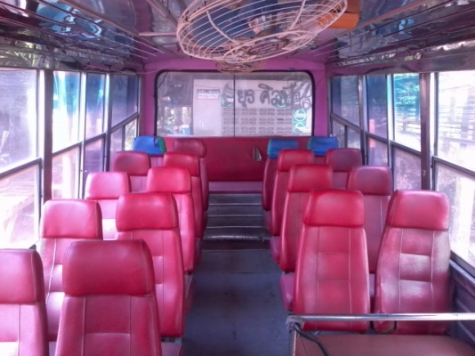 ขายรถบัส8เมตร30 ที่นั้งHINOทั้งชุด KM350 สภาพรถใช้งานได้เลย ราคาไม่แพง